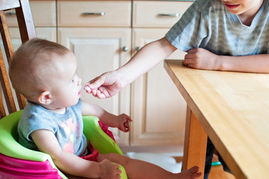 How to Overcome Feeding Aversion in Babies