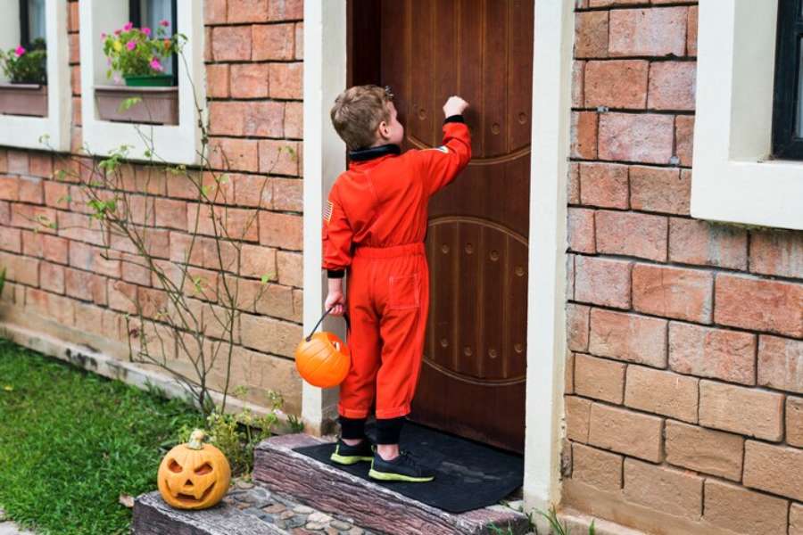 When Do Kids Stop Trick or Treating